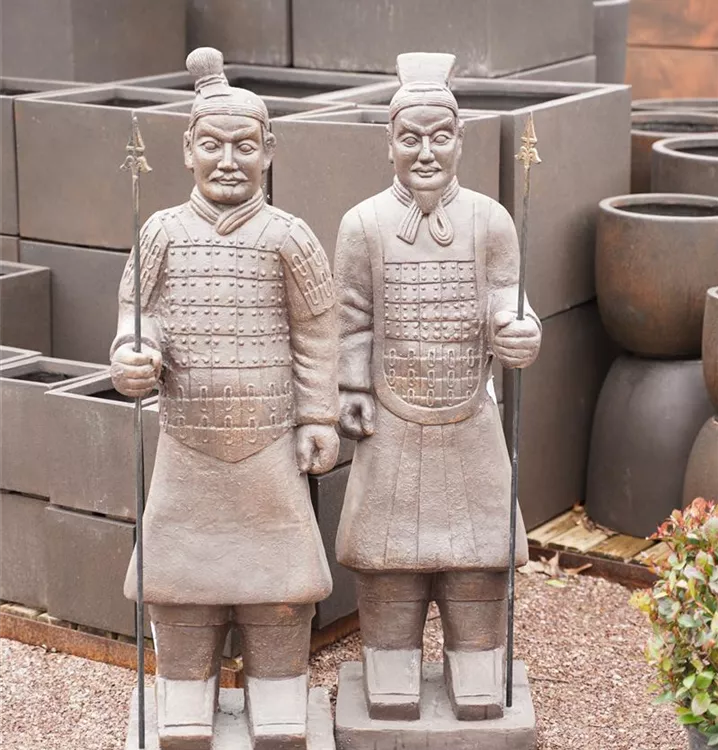 aus hochwertigen Materialien aus hochwertigen Materialien