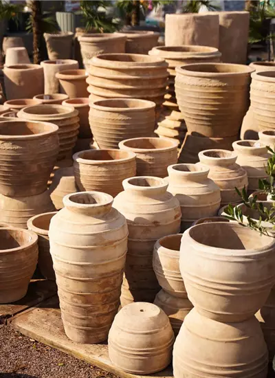 Terrakotta Gefäße